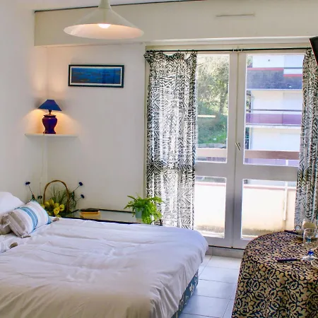 Les Flots Bleus-1 By Interhome *