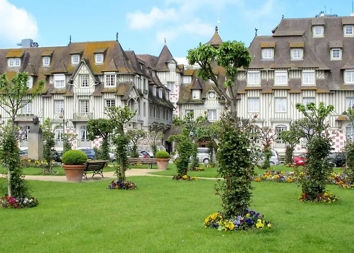 Les Flots Bleus-1 By Interhome Apartamento Trouville-sur-Mer